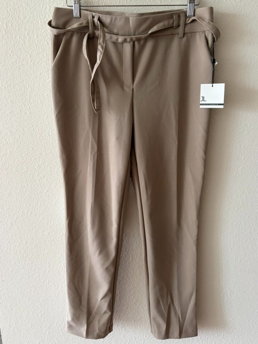 Jules & Leopold Taupe Belted Dress Pants — Size Large